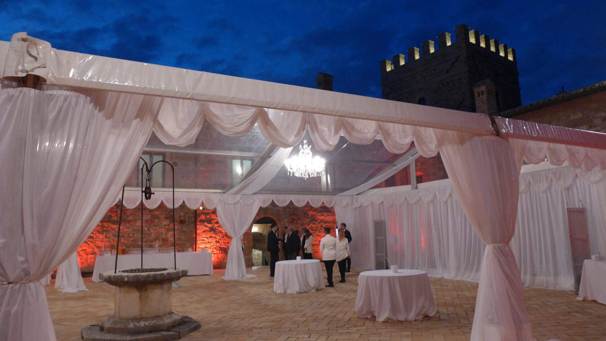 Rocca d'Ajello al tramonto panorama Marche