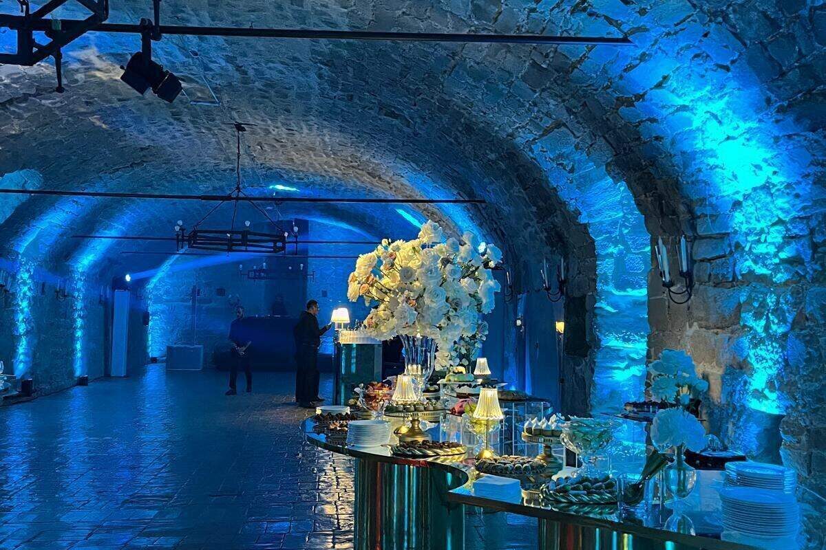 Illuminazione serale castello Rocca d'Ajello